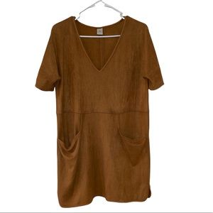 Beautiful suede like tunic, perfect for fall!